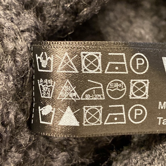 NWT. Massimo Dutti Lead (black/gray) Wool Blend Bouclé Knit Cardigan. Size S, M. - Picture 13 of 14